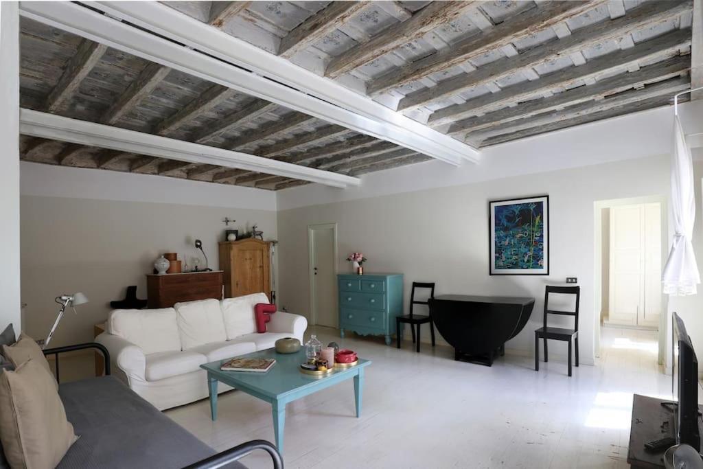 Authentic Monti 5 Mins From Colosseum Apartamento *